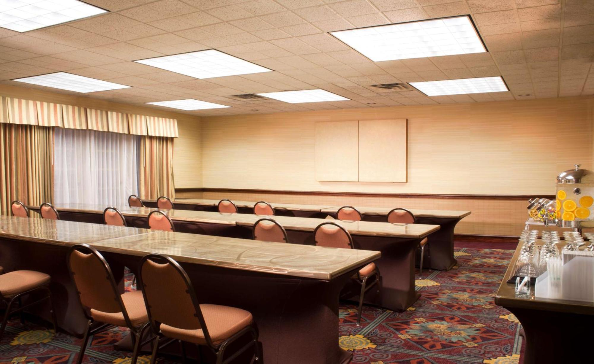 Embassy Suites By Hilton Flagstaff Eksteriør bilde