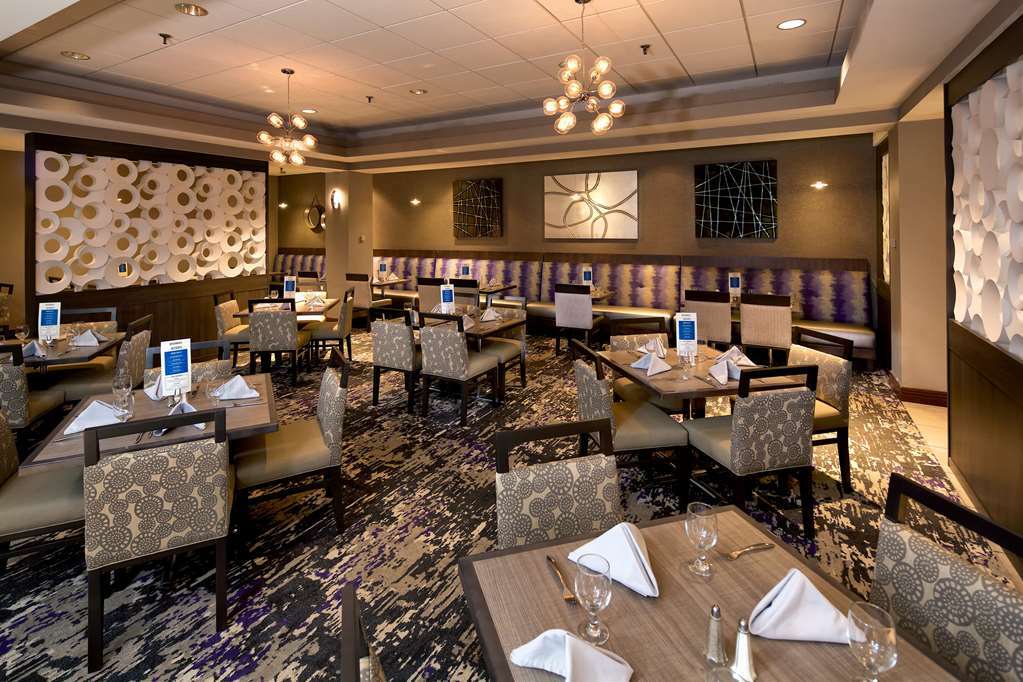 Embassy Suites By Hilton Flagstaff Restaurant bilde