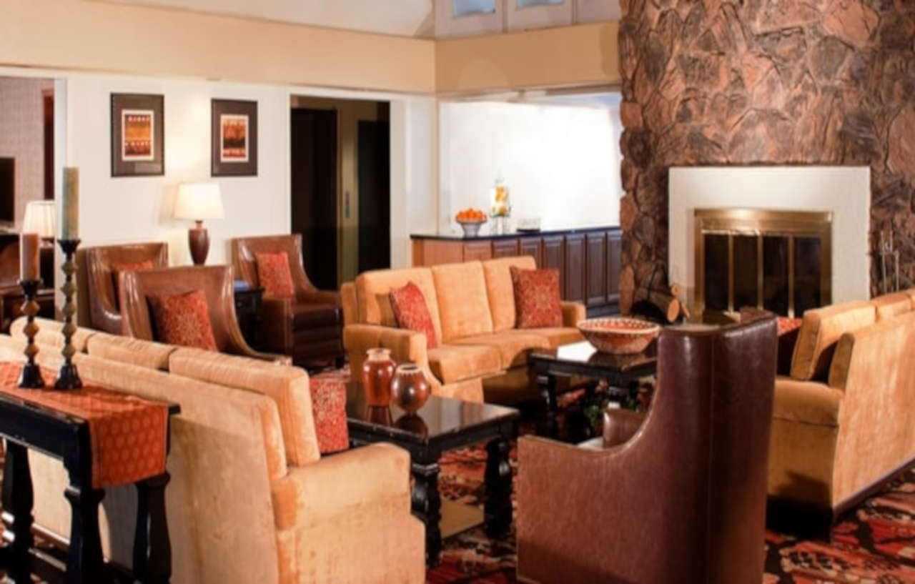 Embassy Suites By Hilton Flagstaff Eksteriør bilde